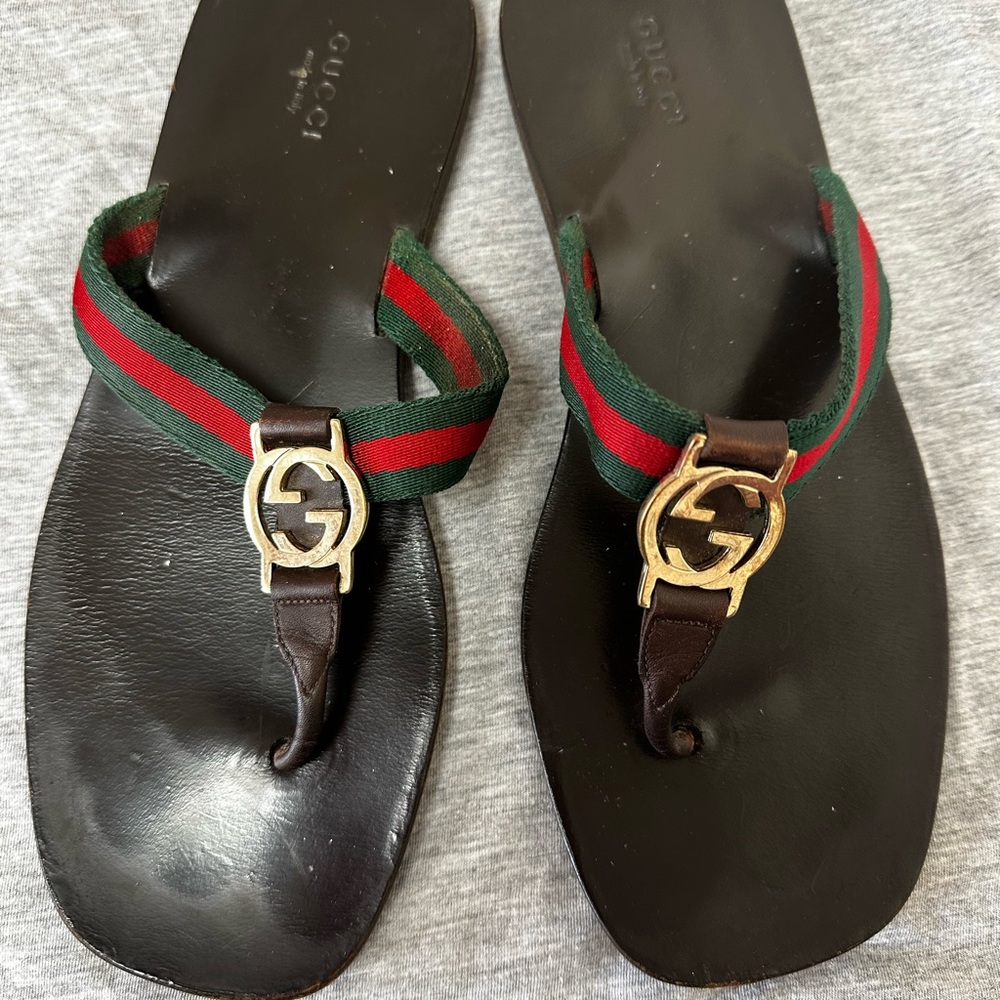 Gucci Web interlocking G flip flops